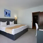 Continental Hotell 4*