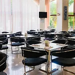 Hotell Continental 4*