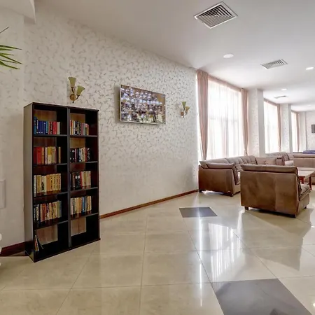 Continental Hotel 4*