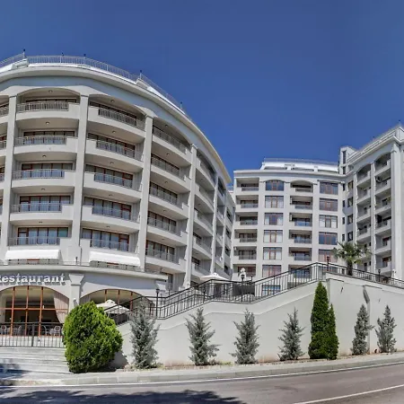 Continental Готель 4*