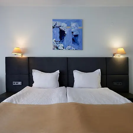Continental 4*
