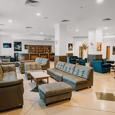 Continental 4*