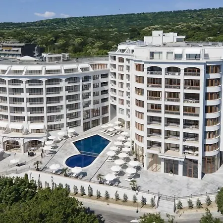 Continental فندق 4*